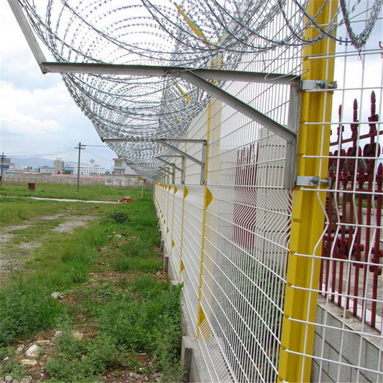 機(jī)場(chǎng)圍界案例展示圖片2 機(jī)場(chǎng)圍界案例展示圖片2